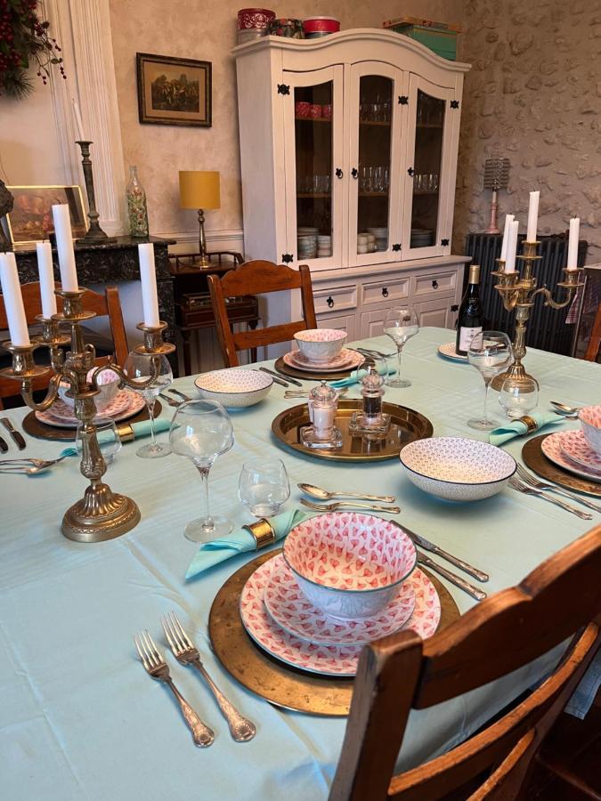 Le Loriot Bed & Breakfast Champagne-et-Fontaine Bagian luar foto